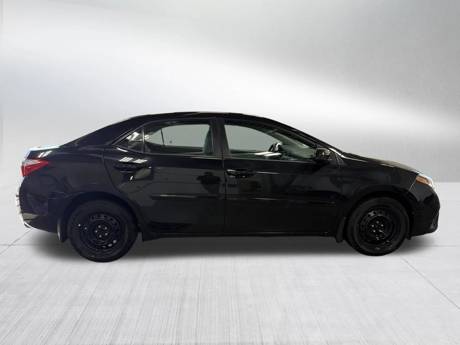 Used 2016 Black Sand Pearl Toyota LE image 8