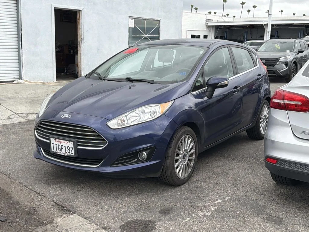 2016 Ford Fiesta Titanium Hatch's photo