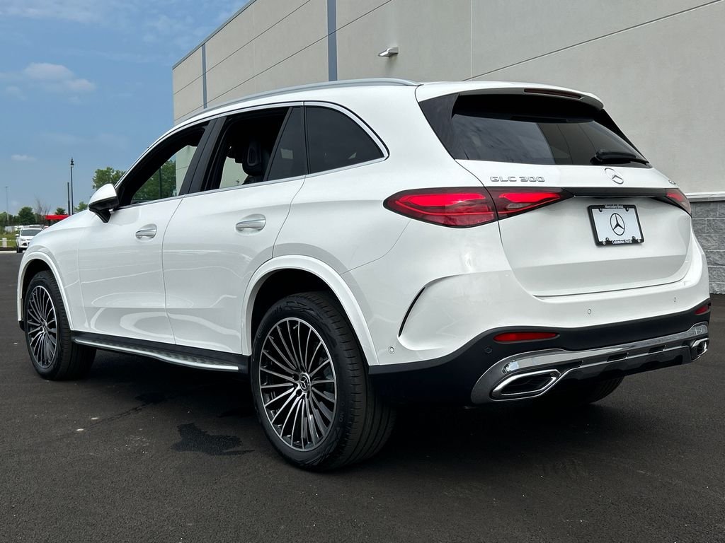 New 2026 Polar White Mercedes-Benz GLC 300 image 5
