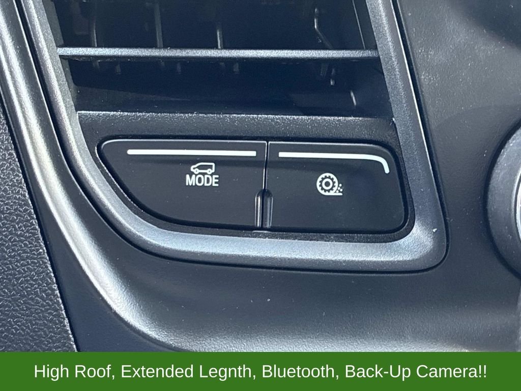 Used 2024  Ford Base image 27