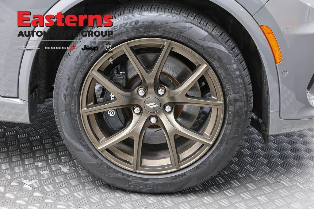 Used 2025 Gray Dodge R/T 20th Anniversary Plus image 33