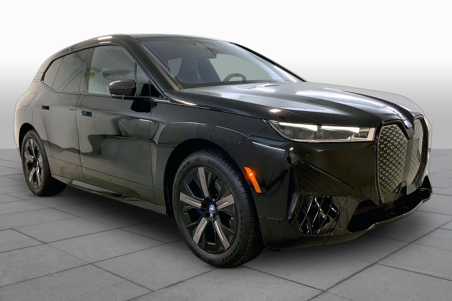 Used 2024 BMW iX Base with VIN WB523CF03RCN65245 for sale in Kansas City