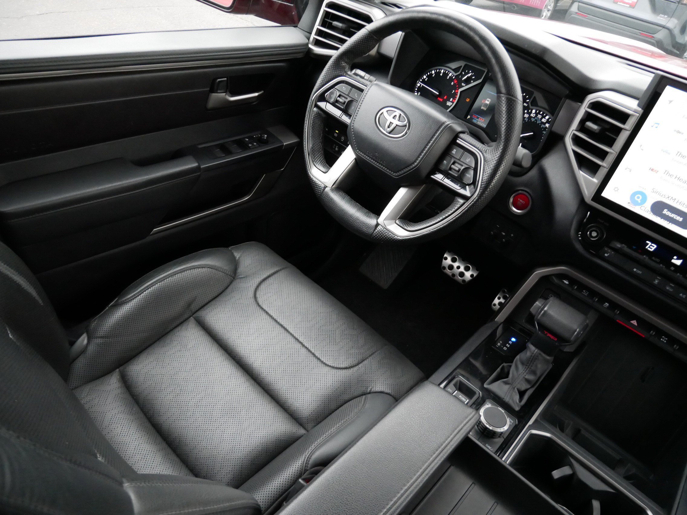 2024 Toyota Tundra SR5 - Photo 9