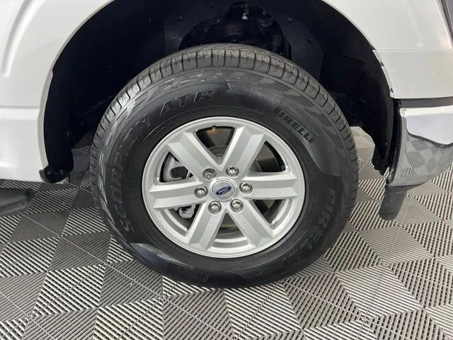 Used 2023 White Ford XLT image 44