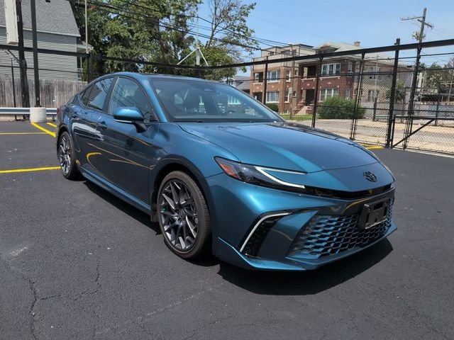 Used 2025  Toyota XSE image 1
