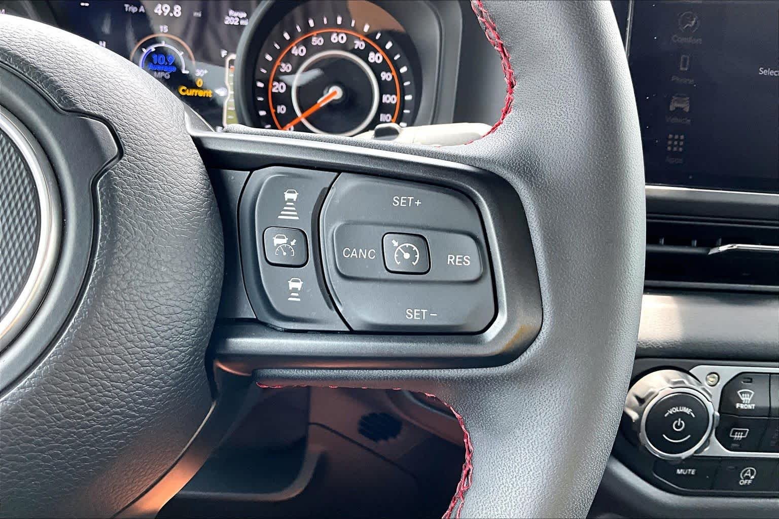 Used 2024 Black Clearcoat Jeep Rubicon image 24