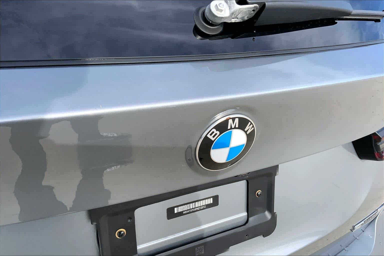Used 2023 Skyscraper Gray Metallic BMW sDrive30i image 10