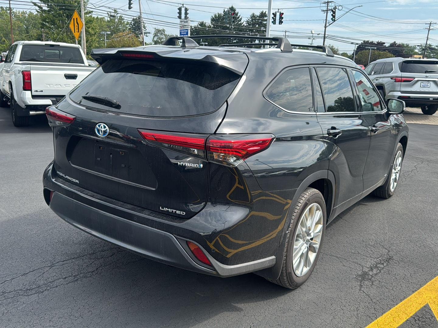 Used 2022 Midnight Black Metallic Toyota Limited image 6