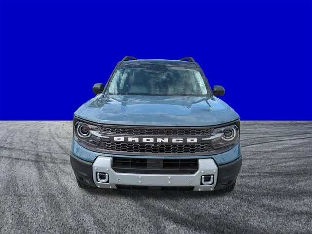 New 2026 Azure Gray Metallic Tri-Coat Ford Badlands® image 9