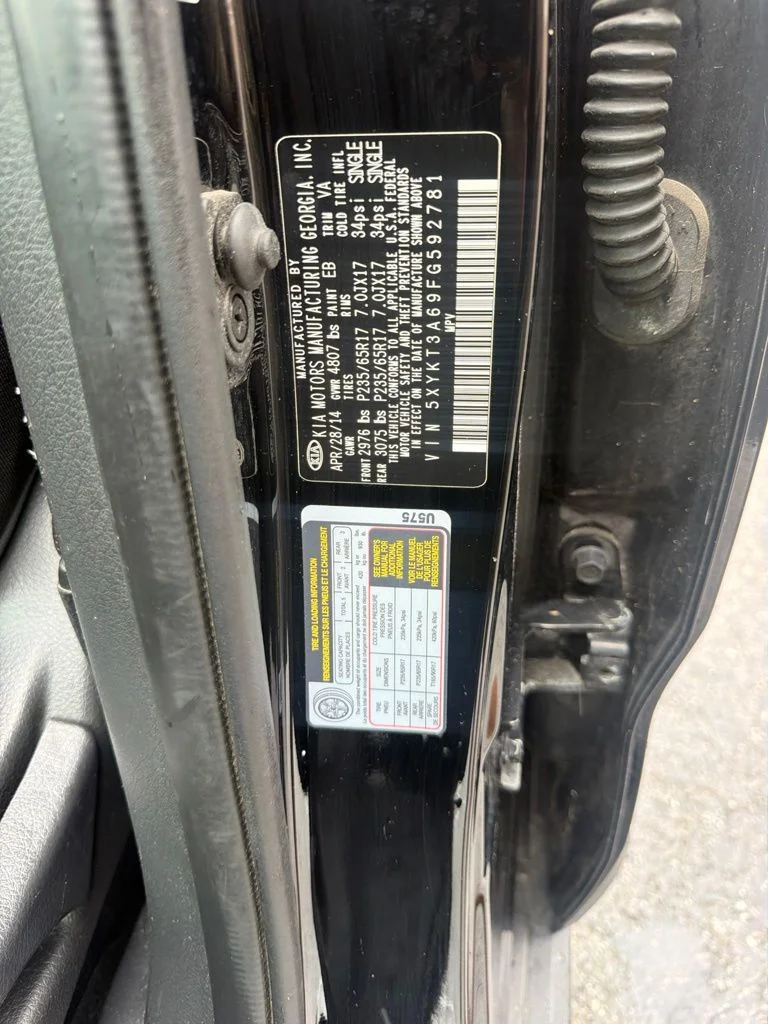 Used 2015 Black Kia LX image 55