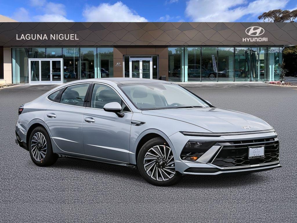 2026 Hyundai Sonata SEL's photo