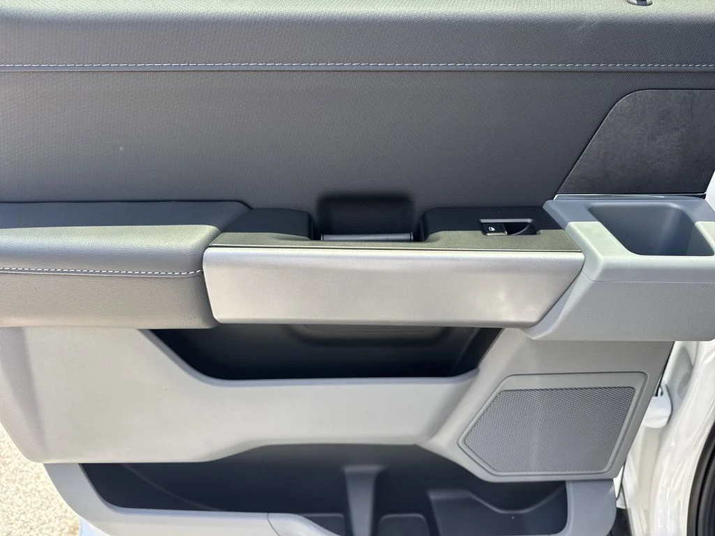 New 2026 White Ford XLT image 21