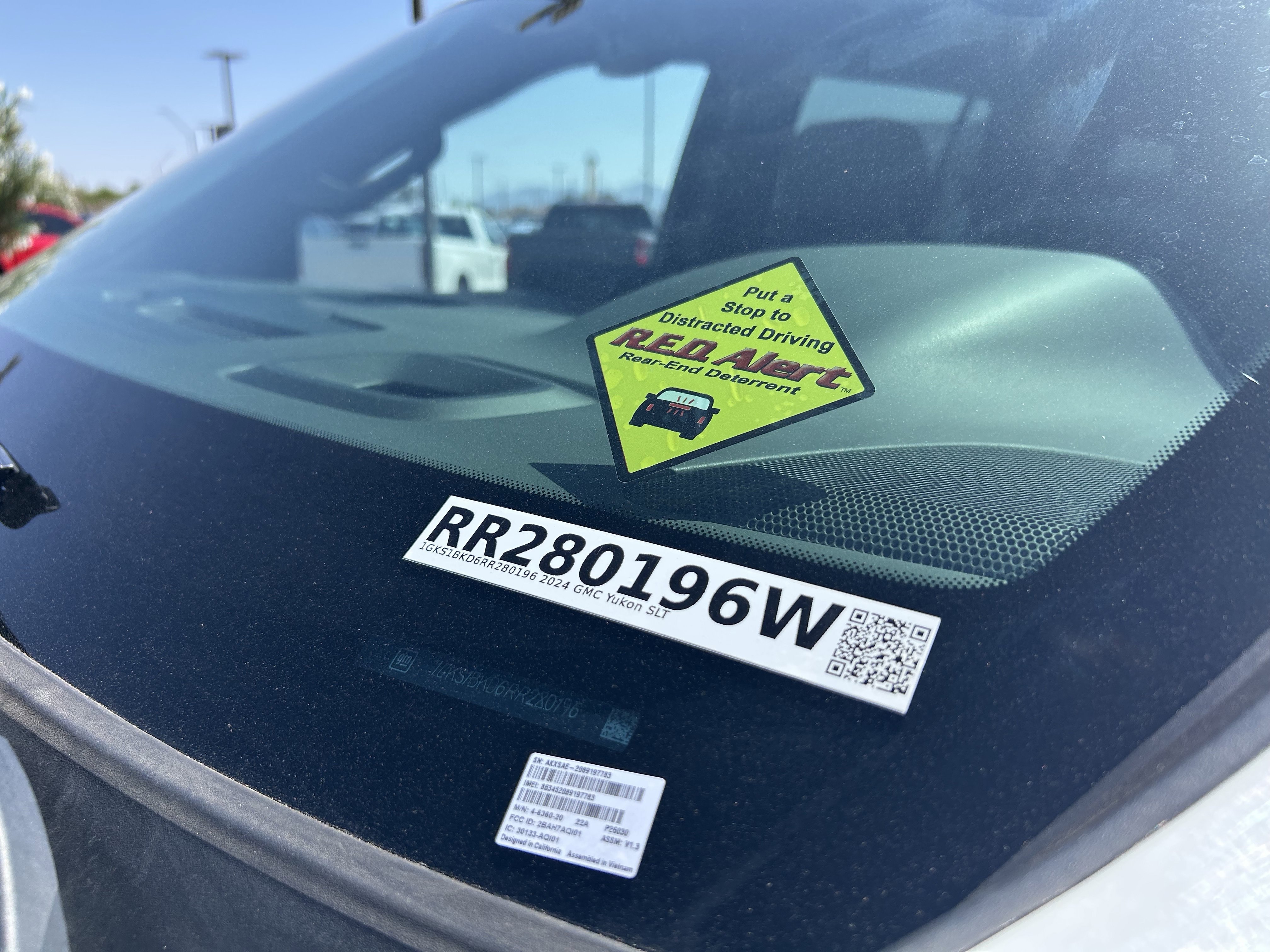 2024 GMC Yukon SLT - Photo 33