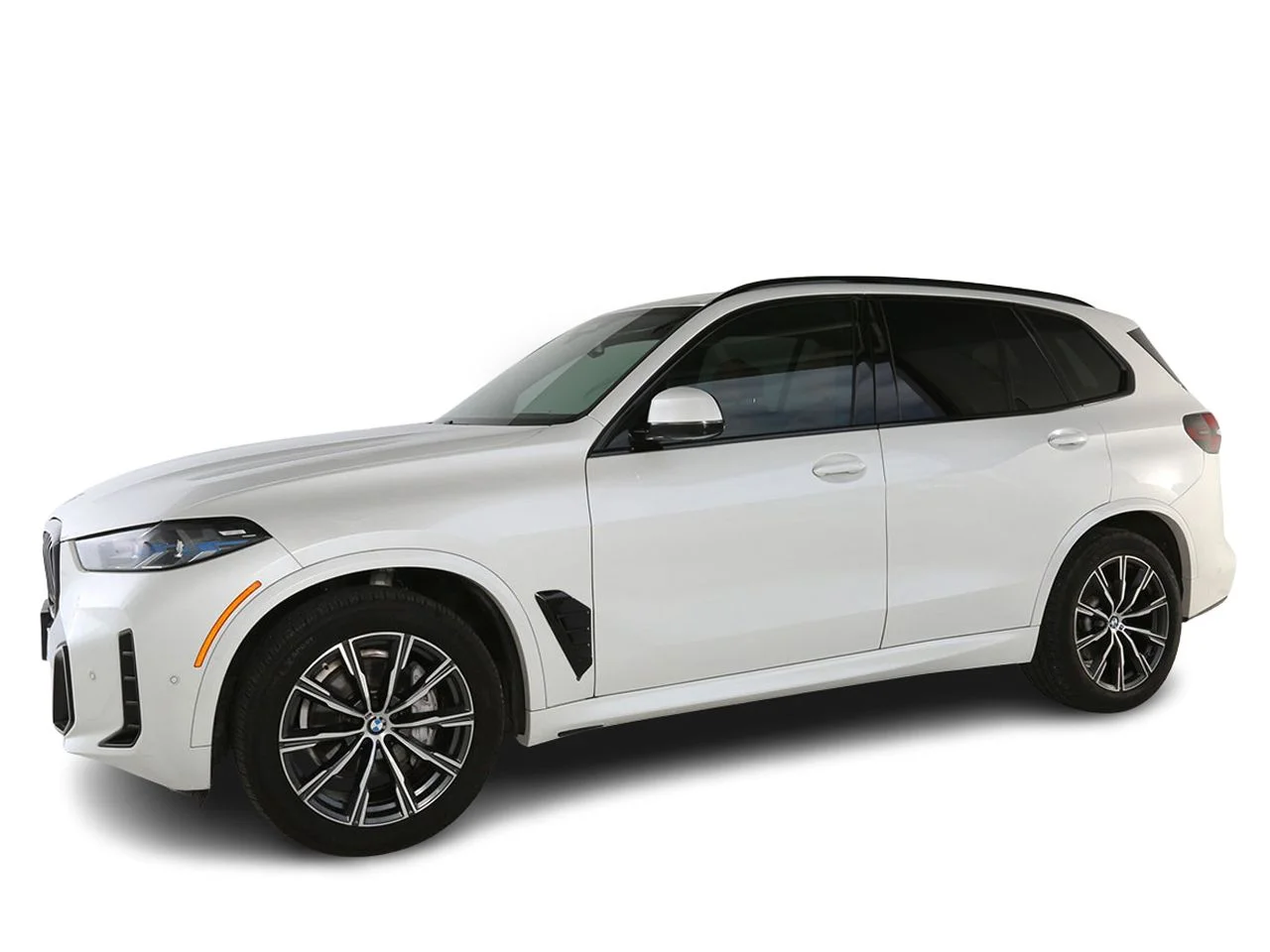Used 2024 White BMW xDrive40i image 9