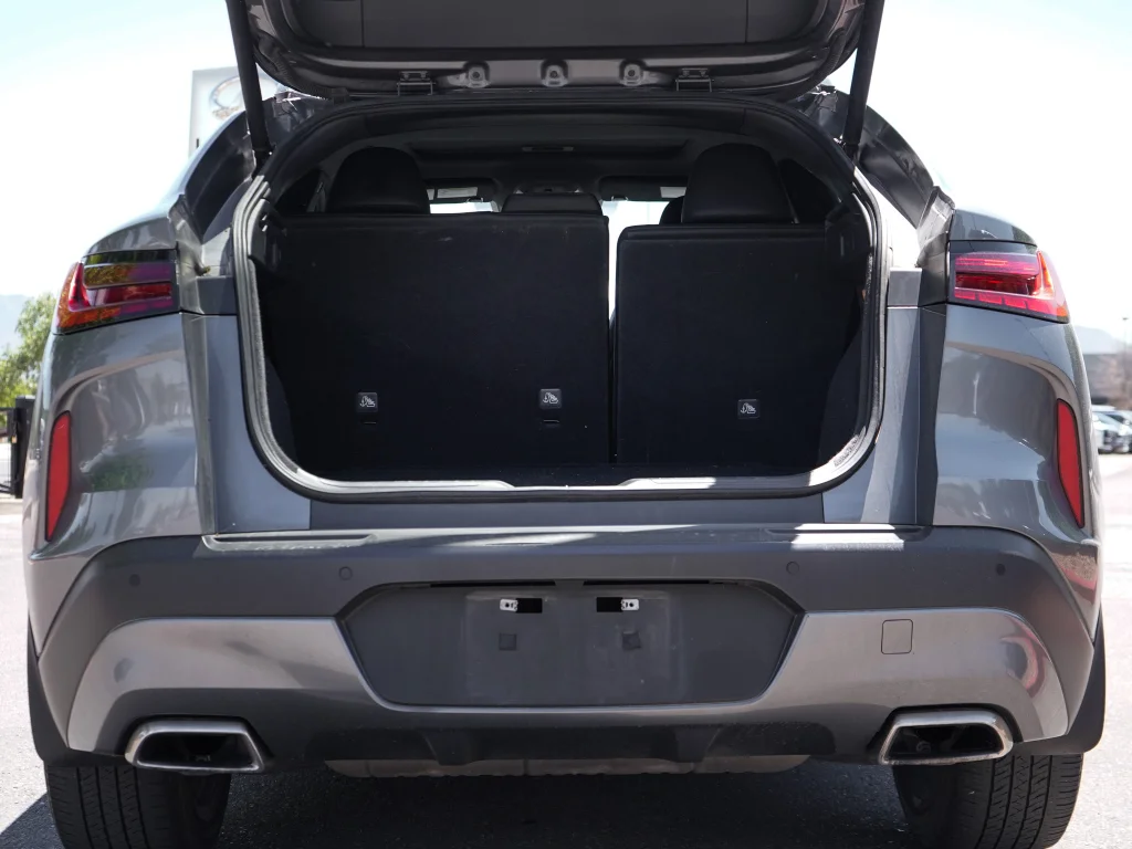 Used 2023 Graphite Shadow INFINITI LUXE image 8