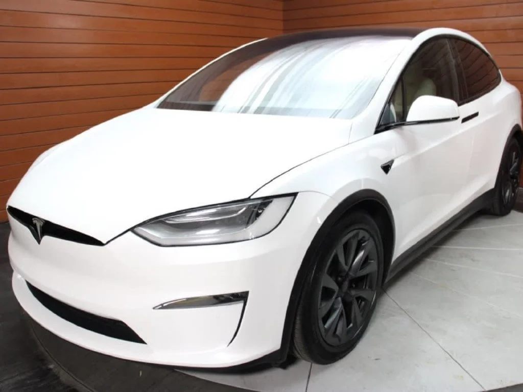 Used 2023 Pearl White Multi-Coat Tesla 7 Seater AWD image 31