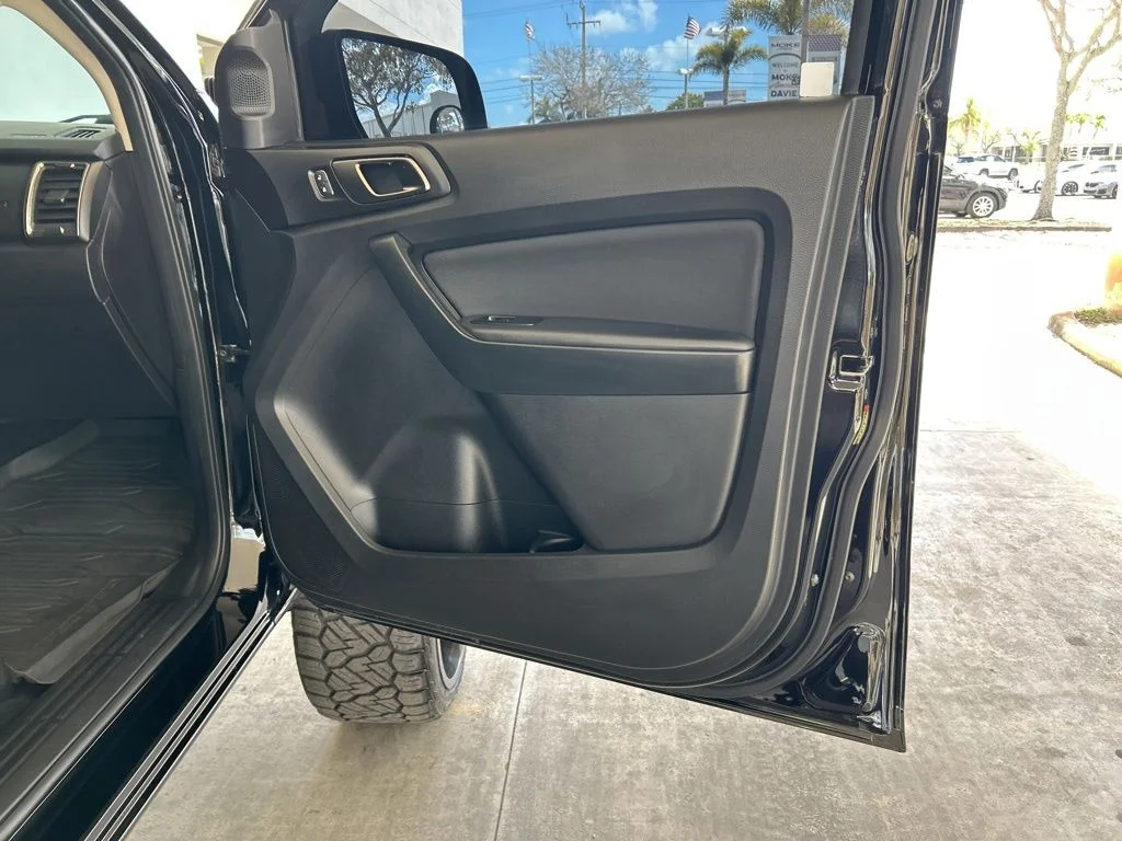 Used 2021 Black Ford XLT image 25