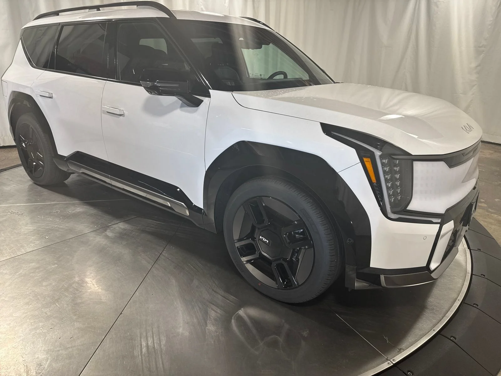 New 2026 Glacial White Pearl Kia GT-Line image 10