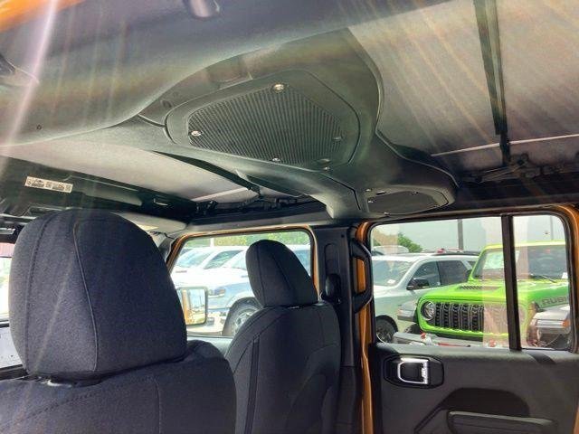 New 2026 Goldilocks Exterior Paint Jeep Willys image 25