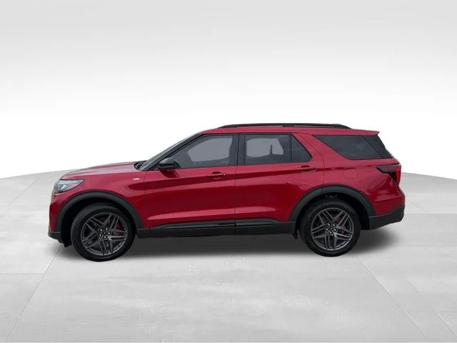 Used 2025 Red Ford ST-Line image 3