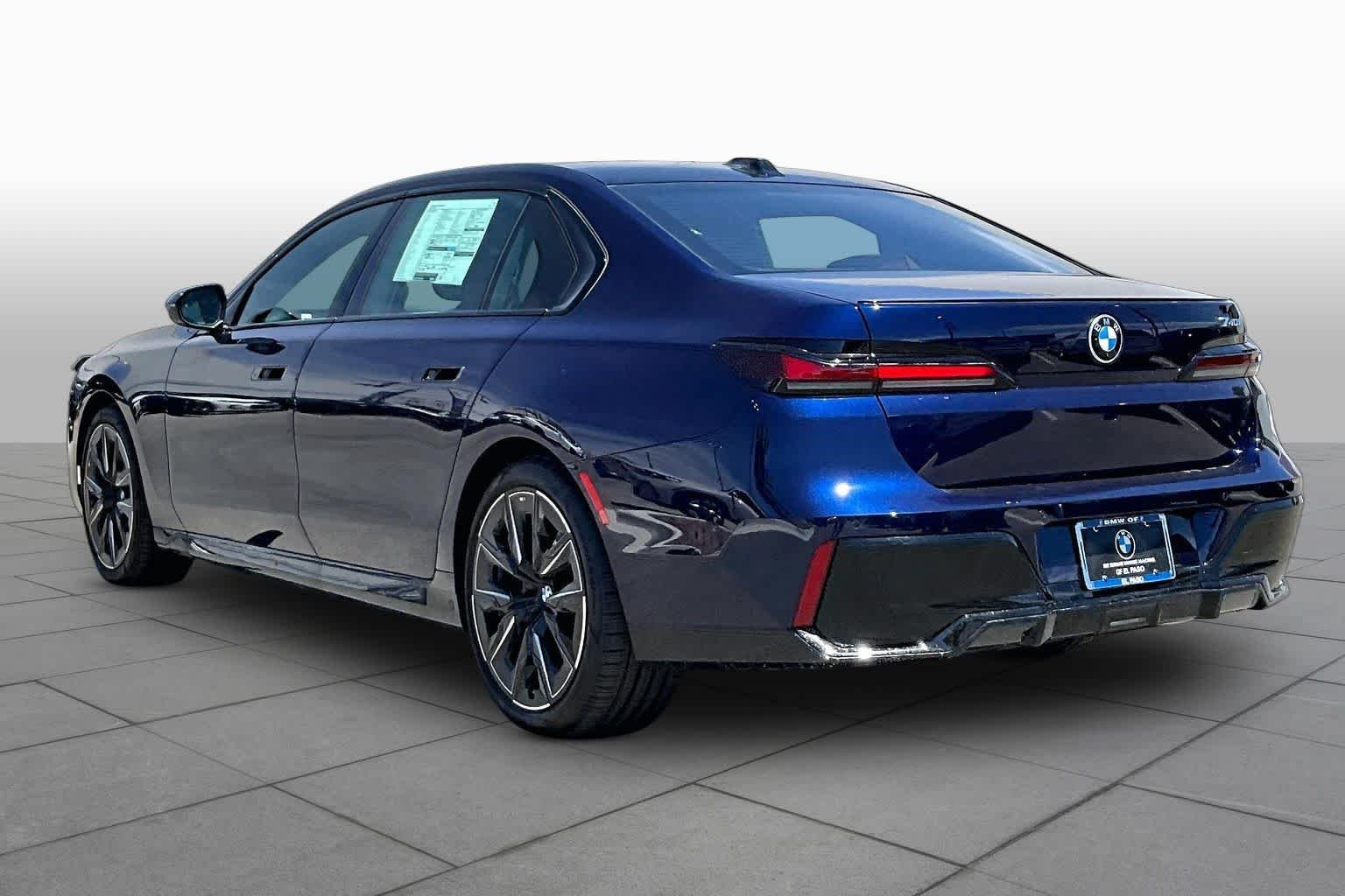 New 2026 Tanzanite Blue II Metallic BMW 740i image 12