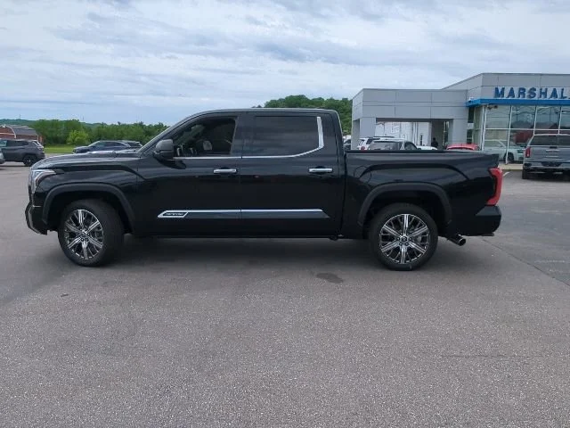 Used 2023  Toyota Capstone Hybrid image 36