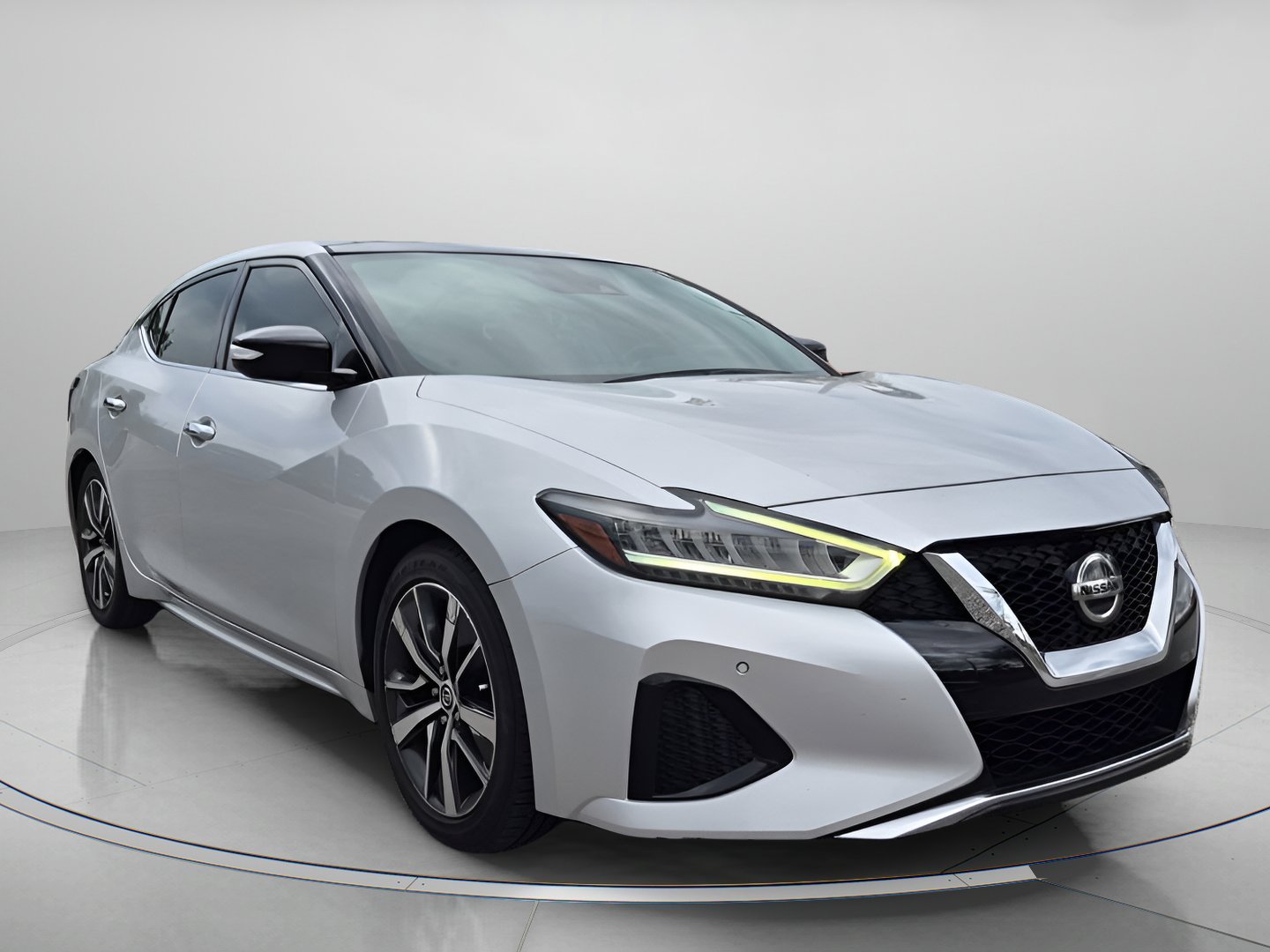 2020 Nissan Maxima SL's photo