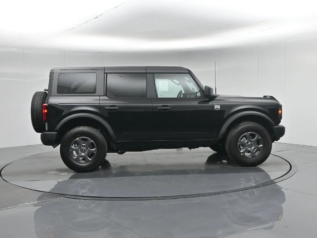 New 2026 Shadow Black Ford Big Bend image 24