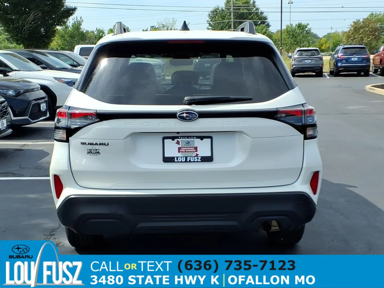 Used 2026 Crystal White Pearl Subaru Premium image 30