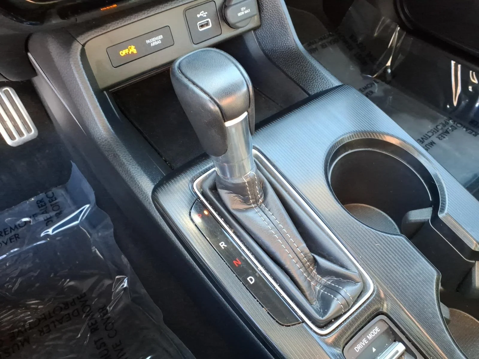 2024 Honda Civic Hatchback Sport - Photo 12