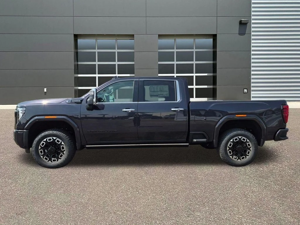 2026 GMC Sierra 3500HD Denali Ultimate - Photo 9