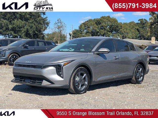 2027 Kia K4