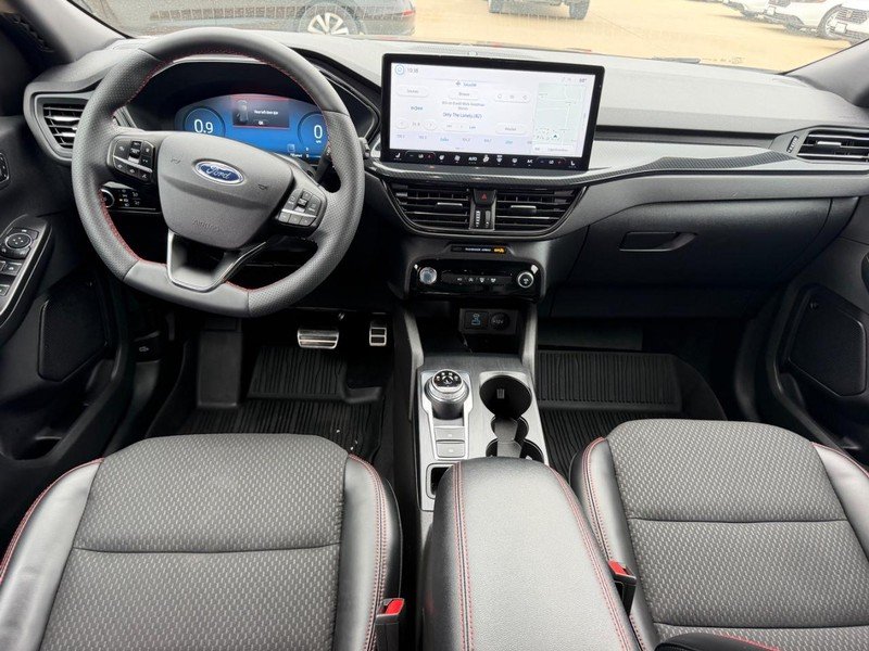 Used 2023 Agate Black Metallic Ford ST-Line Select image 10