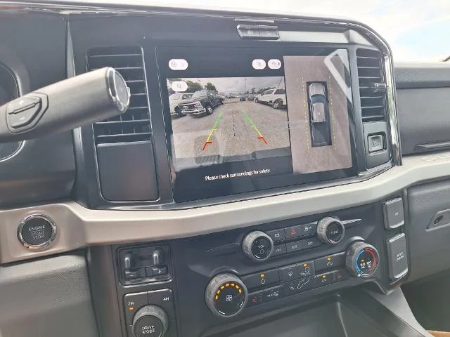 New 2026 Oxford White Ford F-250® XLT image 26