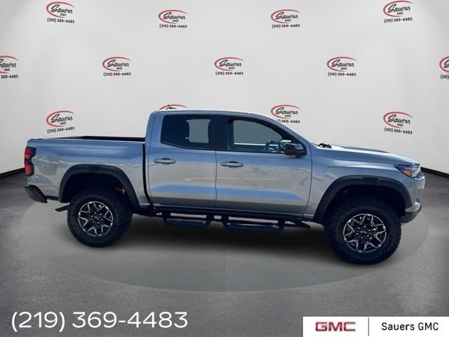 2025 Chevrolet Colorado ZR2 - Photo 8
