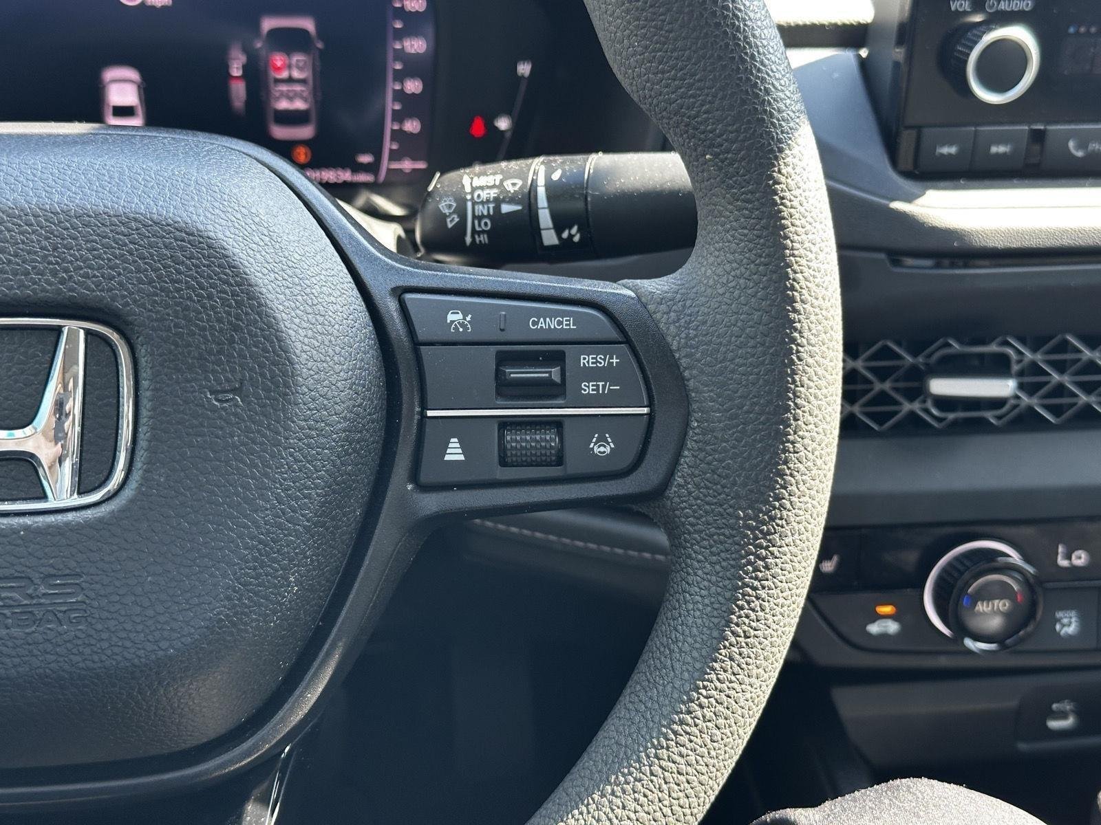 Used 2023 Canyon River Blue Metallic Honda EX image 11