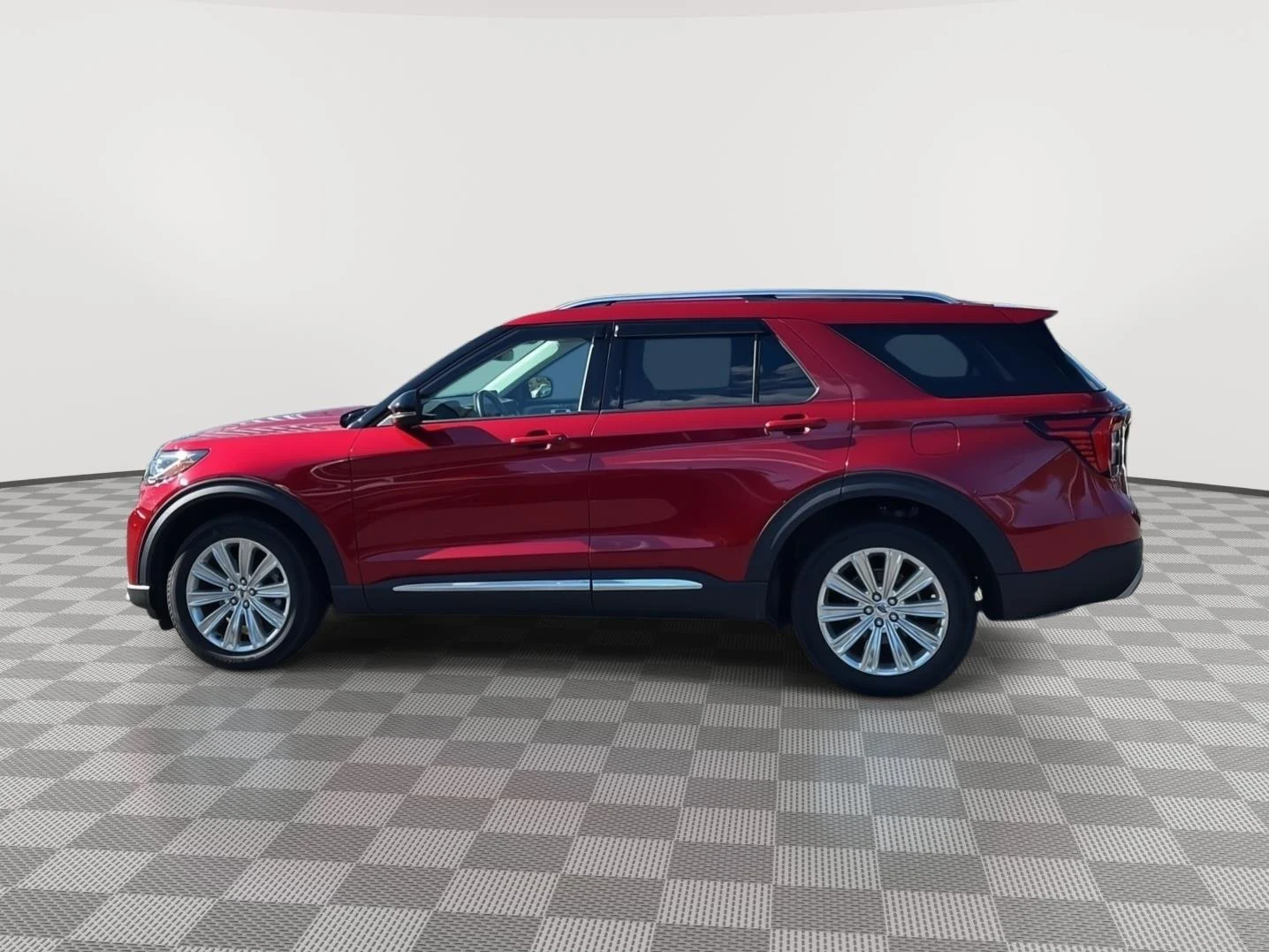 Used 2025 Rapid Red Metallic Tinted Clearcoat Ford Platinum image 8