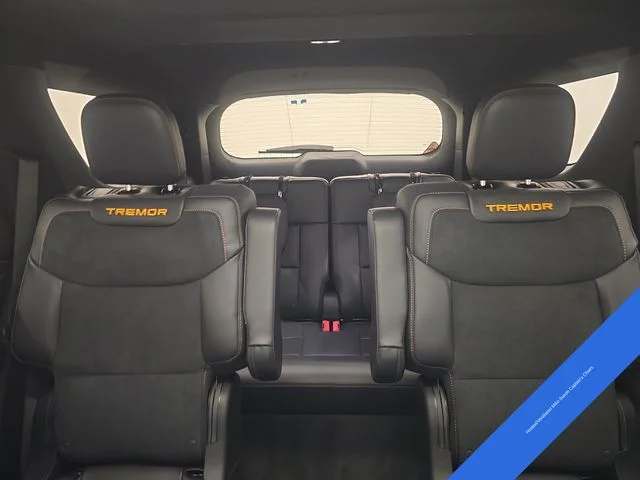 New 2026 Vapor Blue Metallic Ford Tremor® image 27