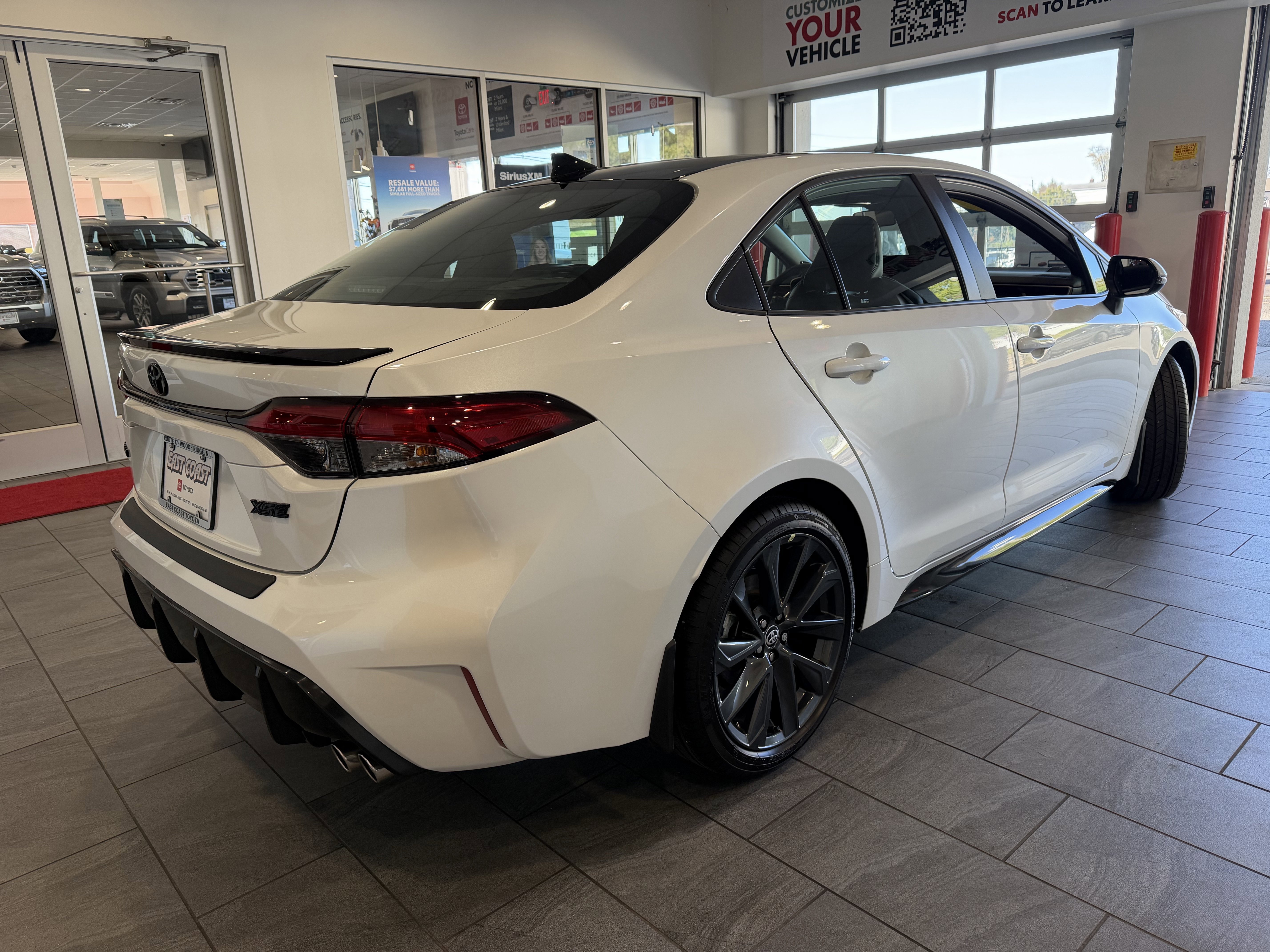2026 Toyota Corolla XSE - Photo 29