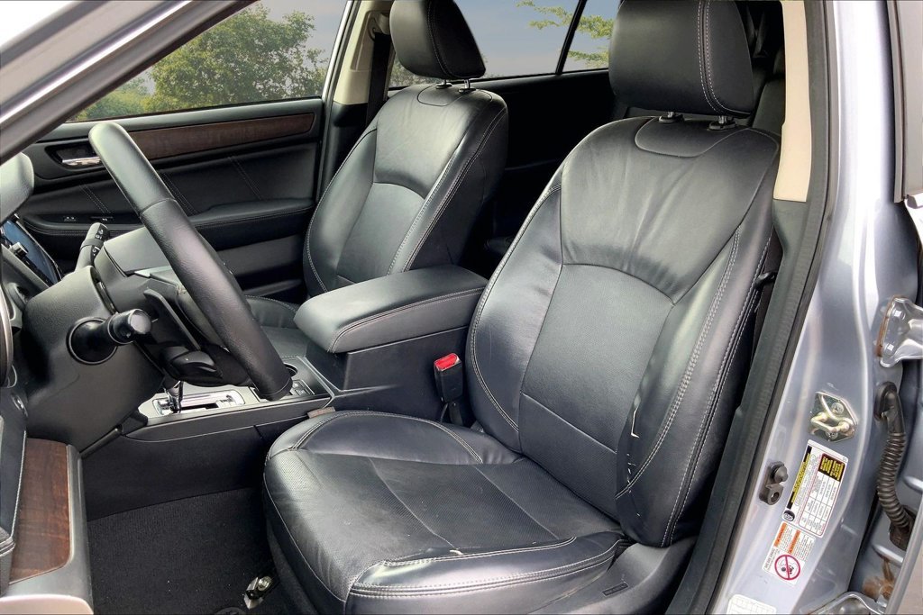 Used 2019 Silver Subaru 2.5i image 21