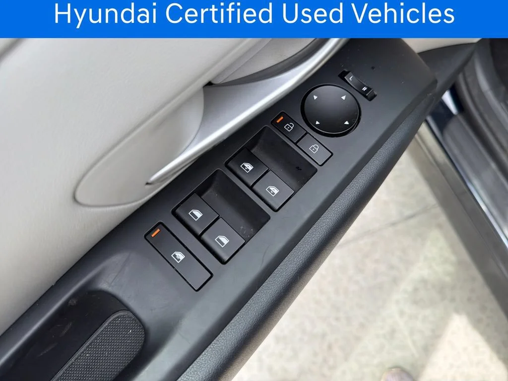 Certified Pre-Owned 2025 Hyundai Tucson Hybrid SEL Convenience