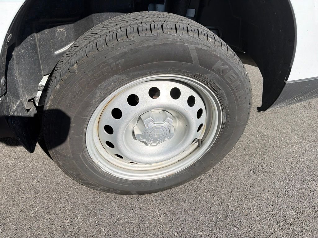 Used 2024 White Ford XL image 7