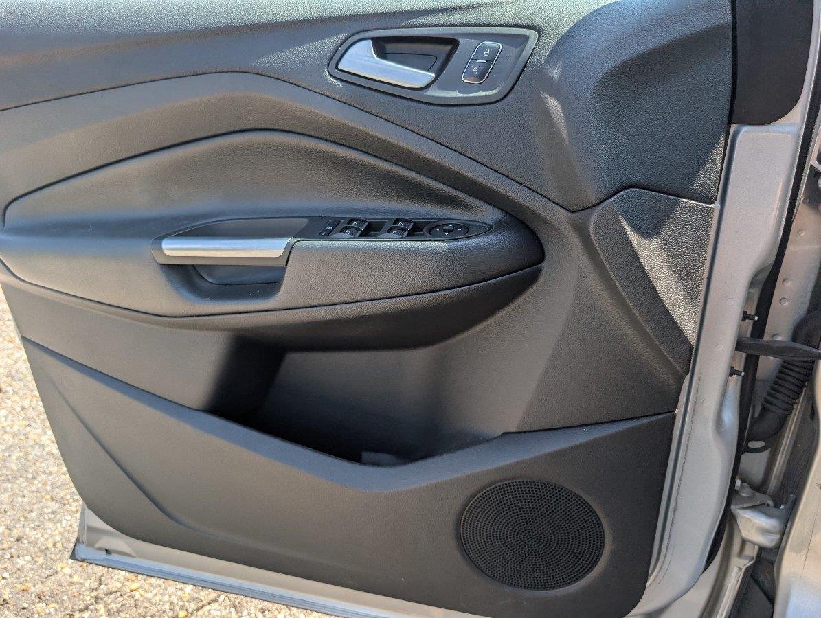 Used 2017 Ingot Silver Ford SE image 17