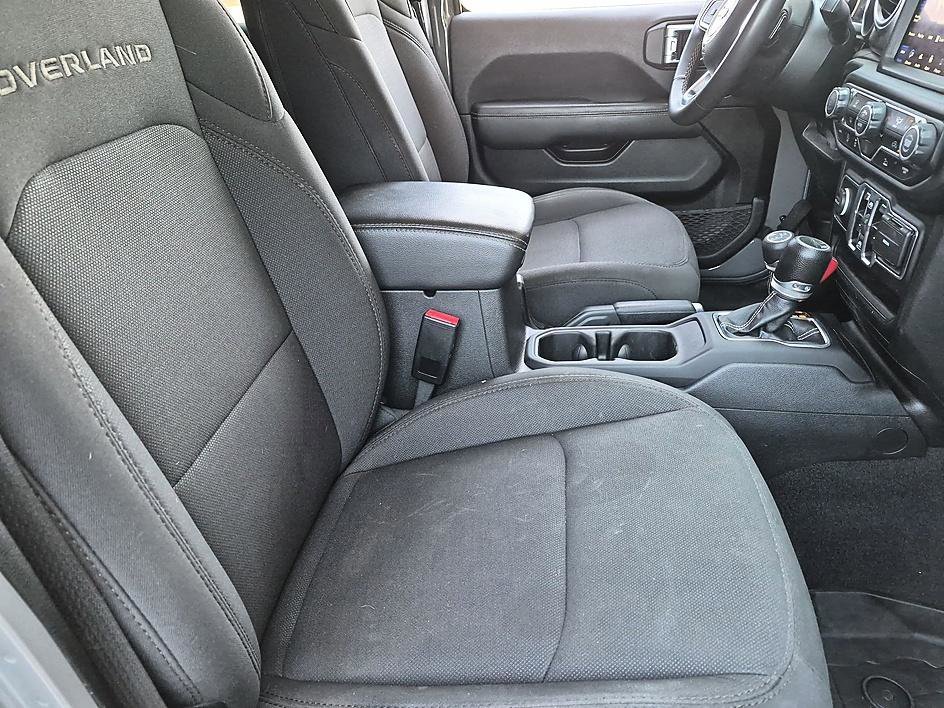 Used 2023 Gray Jeep Overland 4x4 image 32