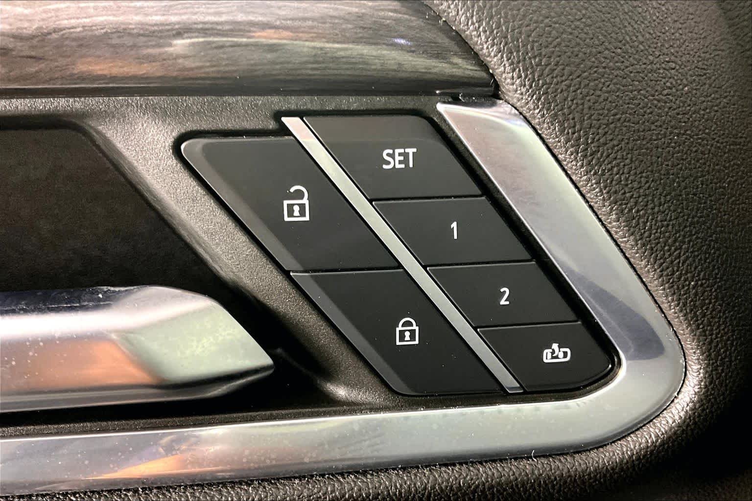 2023 Chevrolet Silverado 1500 LTZ - Photo 34