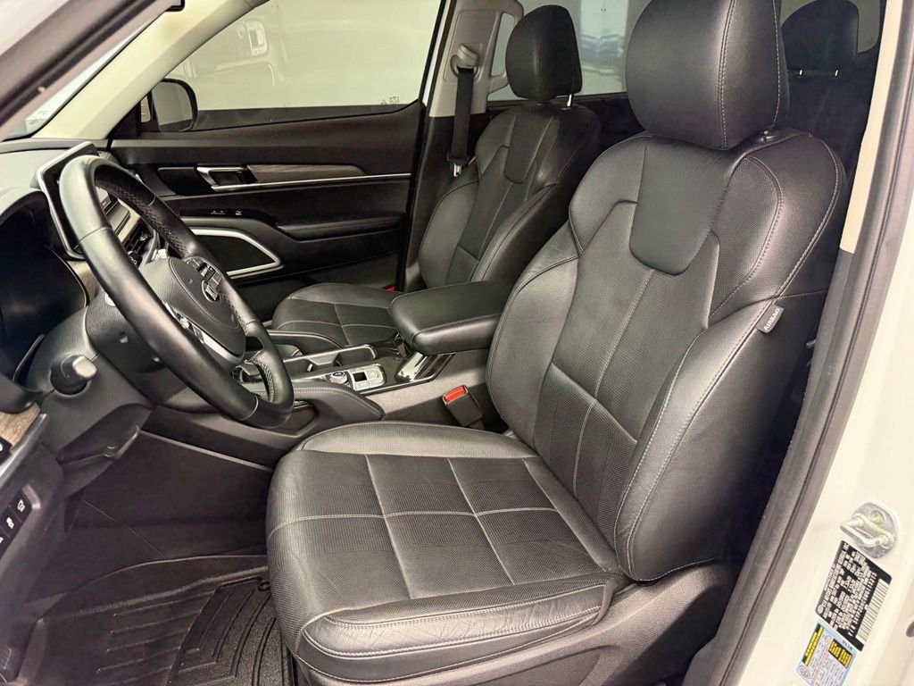 Used 2021 White Kia EX image 56