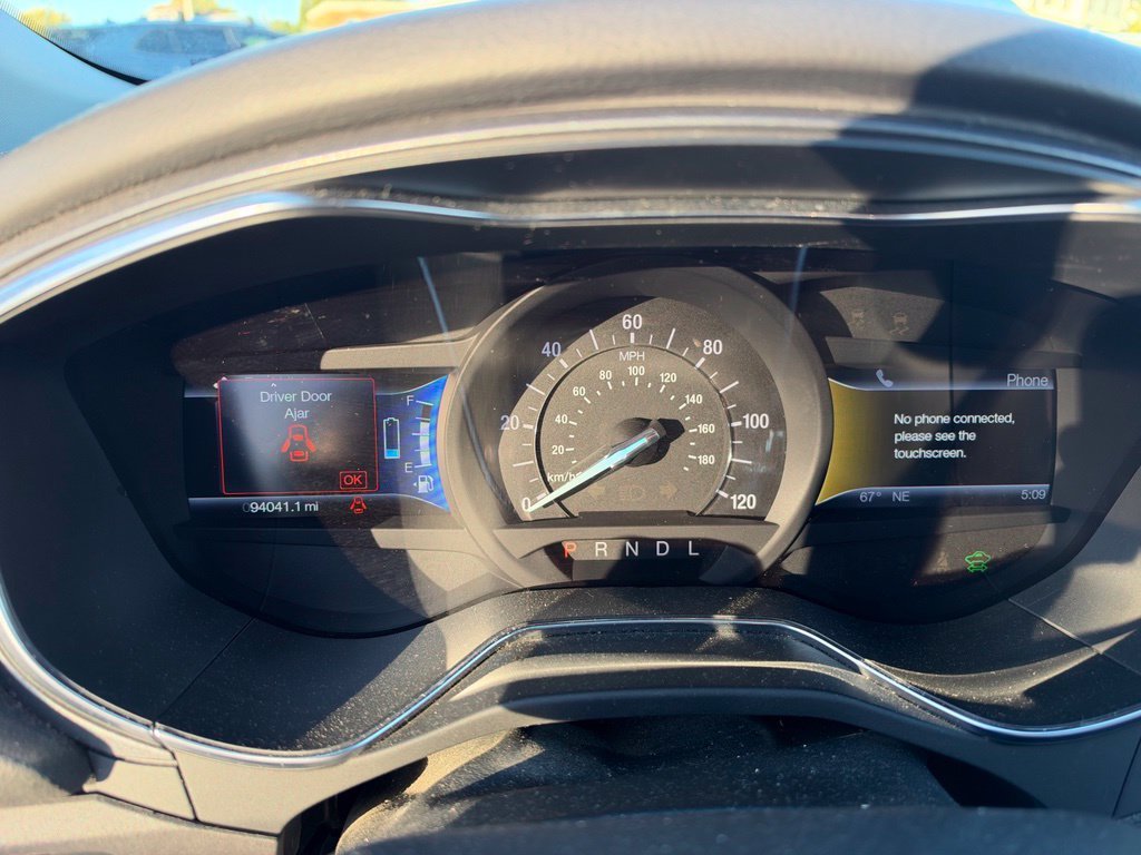 Used 2013 Silver Ford Titanium image 14