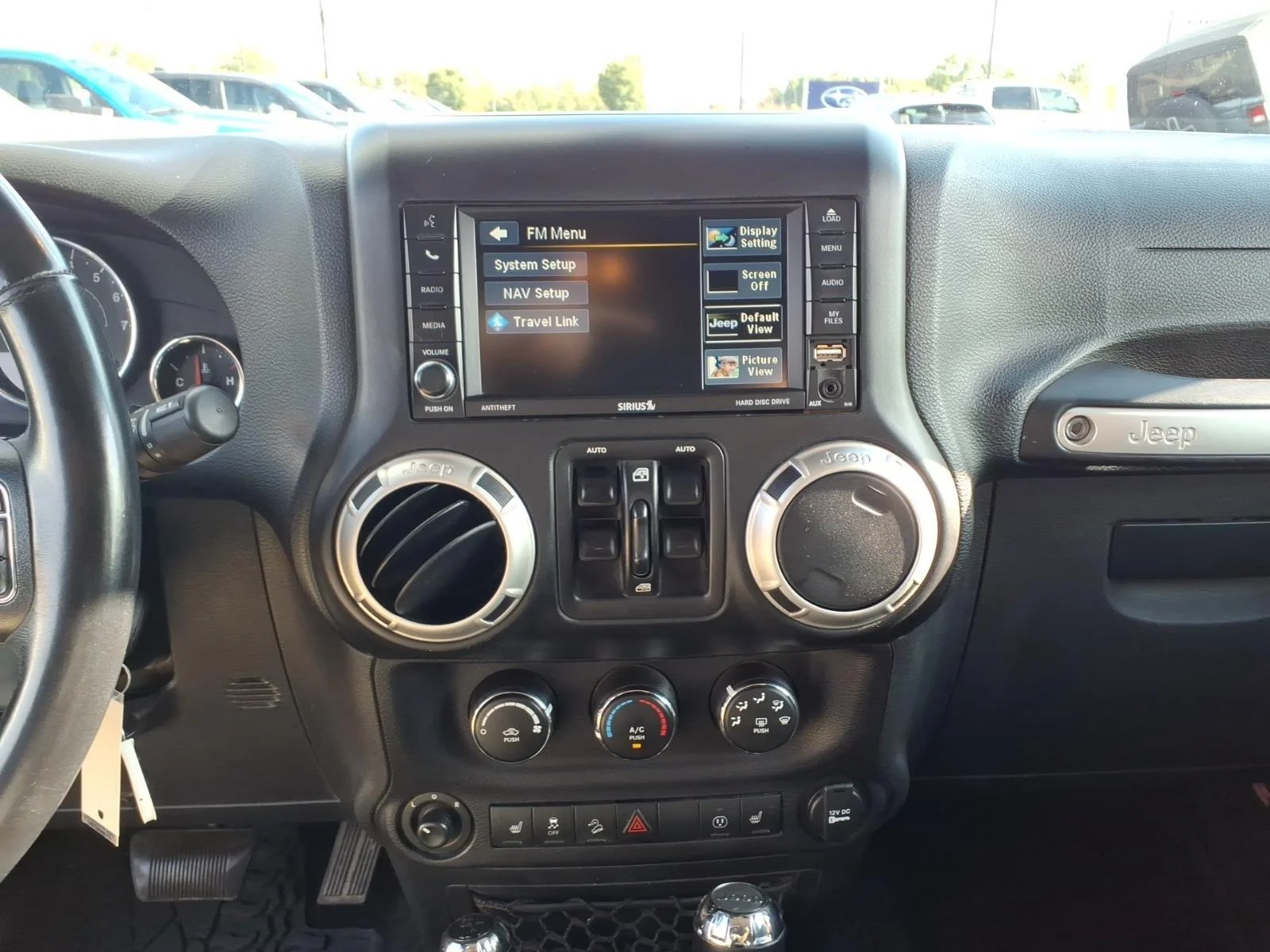 Used 2017 Granite Crystal Metallic Clearcoat Jeep Sahara image 9