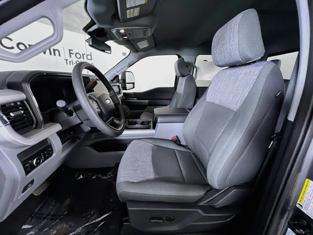New 2027 Carbonized Gray Metallic Ford XLT image 24