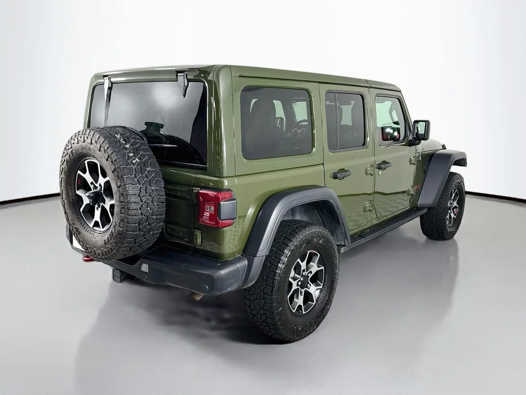 Used 2021 Green Clearcoat Jeep Unlimited Rubicon image 9